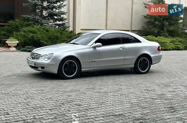 Купе Mercedes-Benz CLK-Class 2003 в 