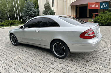 Купе Mercedes-Benz CLK-Class 2003 в 