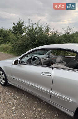 Купе Mercedes-Benz CLK-Class 2002 в 