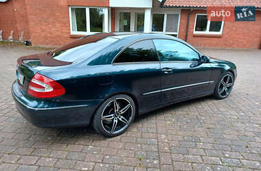 Купе Mercedes-Benz CLK-Class 2004 в 