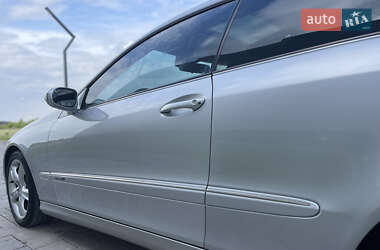 Купе Mercedes-Benz CLK-Class 2004 в 