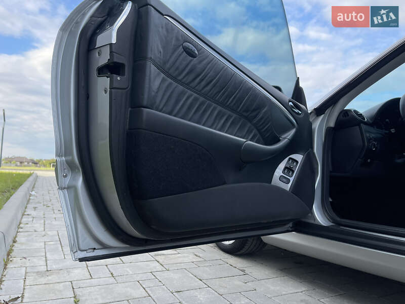 Купе Mercedes-Benz CLK-Class 2004 в Ровно