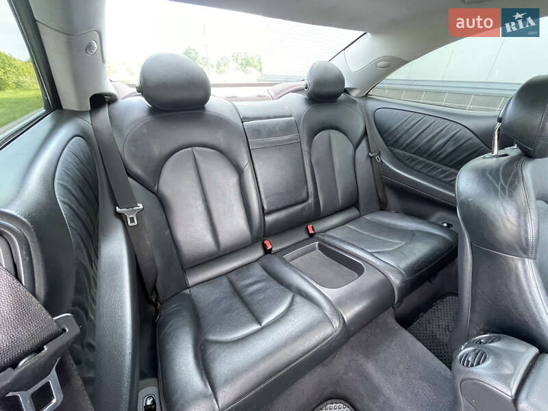 Купе Mercedes-Benz CLK-Class 2004 в Ровно