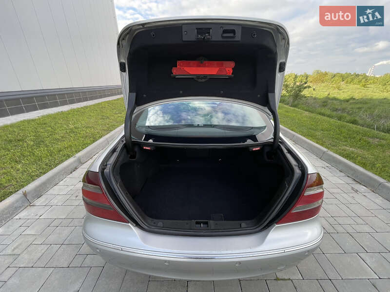 Купе Mercedes-Benz CLK-Class 2004 в Ровно