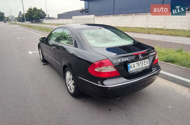 Купе Mercedes-Benz CLK-Class 2006 в 