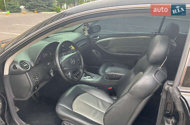 Купе Mercedes-Benz CLK-Class 2004 в 
