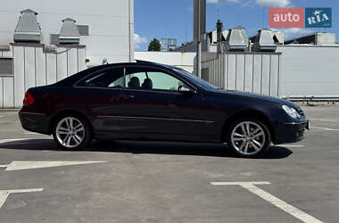 Купе Mercedes-Benz CLK-Class 2008 в 