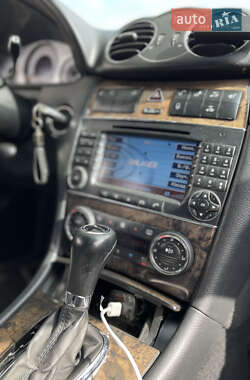 Купе Mercedes-Benz CLK-Class 2006 в 