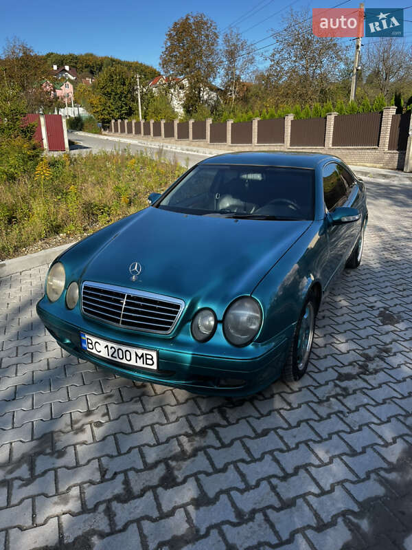 Купе Mercedes-Benz CLK-Class 1999 в Львове