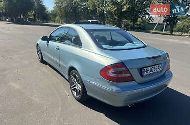 Купе Mercedes-Benz CLK-Class 2003 в 