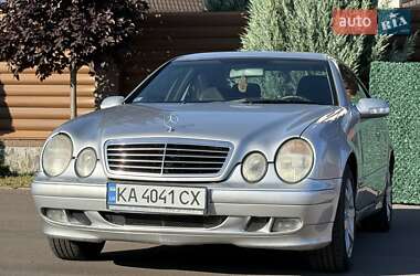 Купе Mercedes-Benz CLK-Class 2000 в 