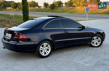 Купе Mercedes-Benz CLK-Class 2002 в 