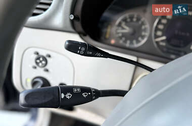 Купе Mercedes-Benz CLK-Class 2002 в 