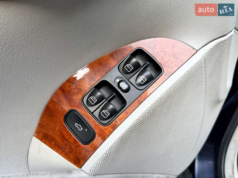 Купе Mercedes-Benz CLK-Class 2002 в Черновцах