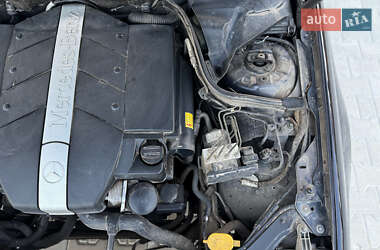 Купе Mercedes-Benz CLK-Class 2002 в 