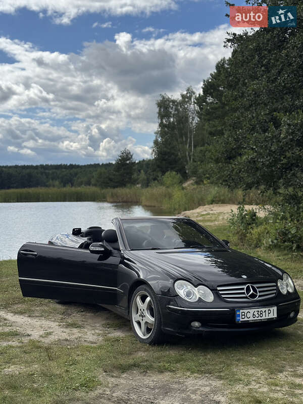 Кабриолет Mercedes-Benz CLK-Class 2003 в Нетешине