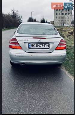 Купе Mercedes-Benz CLK-Class 2002 в 