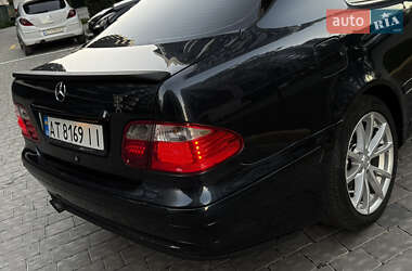 Купе Mercedes-Benz CLK-Class 2001 в 