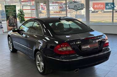 Купе Mercedes-Benz CLK-Class 2008 в 