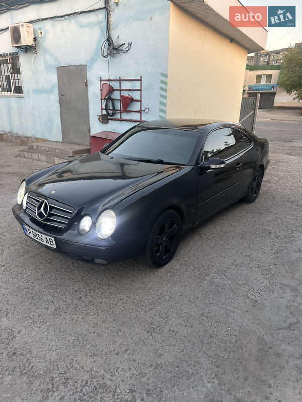 Mercedes-Benz CLK-Class 2000
