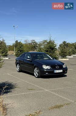 Купе Mercedes-Benz CLK-Class 2003 в 
