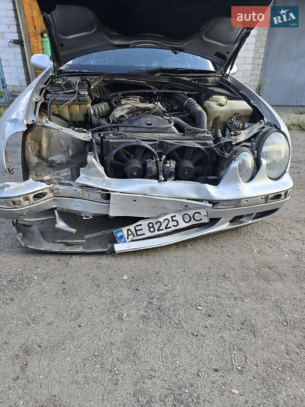 Купе Mercedes-Benz CLK-Class 1997 в Дніпрі