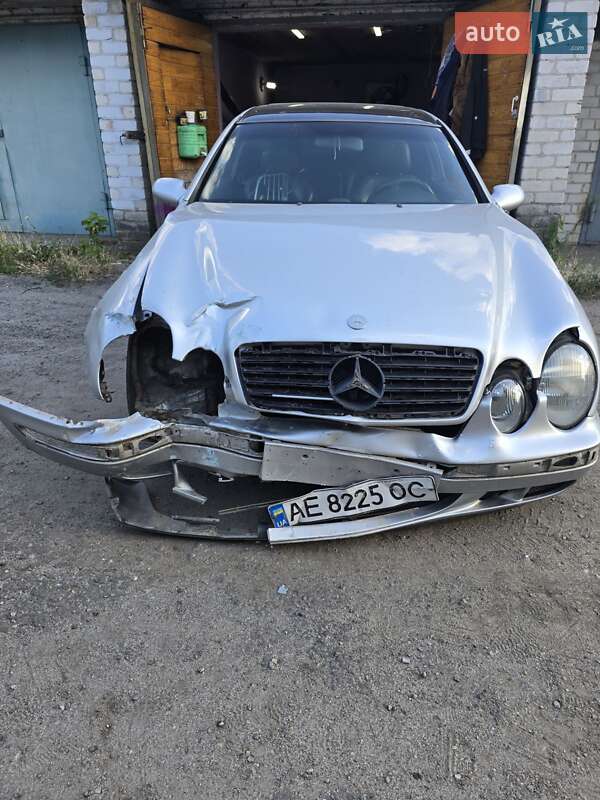 Купе Mercedes-Benz CLK-Class 1997 в Дніпрі