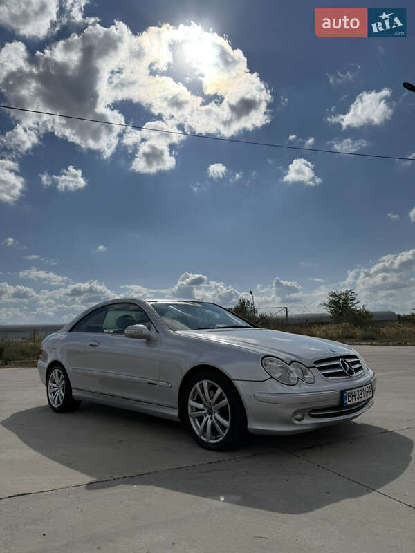 Купе Mercedes-Benz CLK-Class 2002 в Ізмаїлі