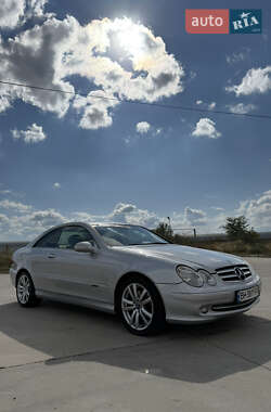Купе Mercedes-Benz CLK-Class 2002 в 