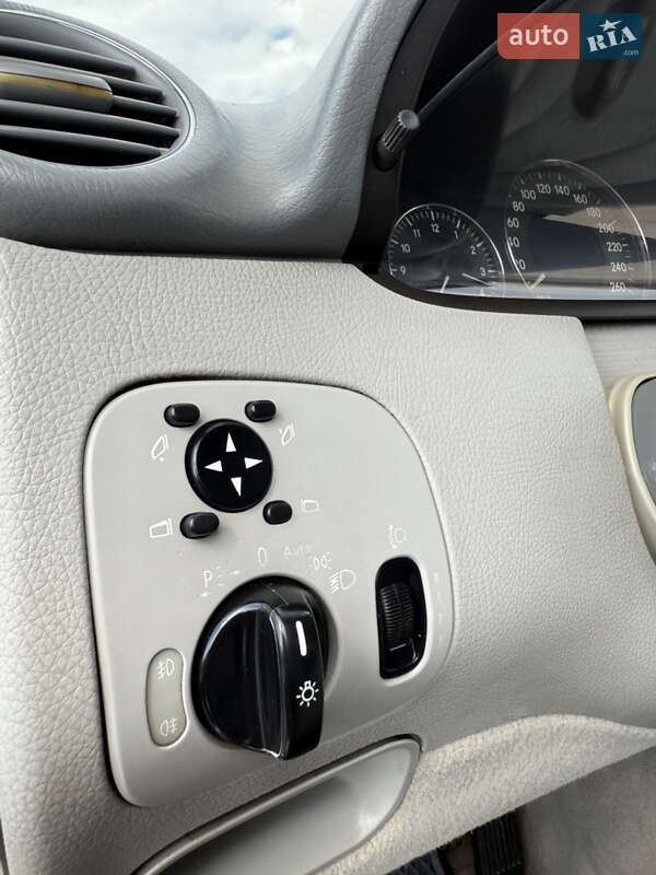 Купе Mercedes-Benz CLK-Class 2002 в Ізмаїлі