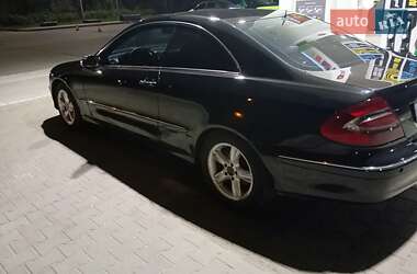 Купе Mercedes-Benz CLK-Class 2003 в 