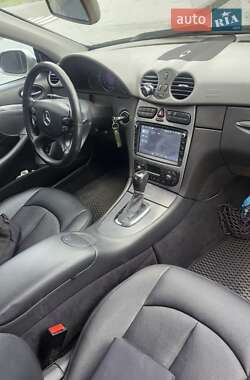Купе Mercedes-Benz CLK-Class 2004 в 