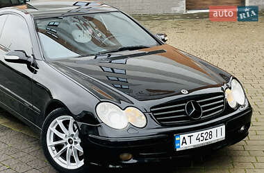 Купе Mercedes-Benz CLK-Class 2003 в 