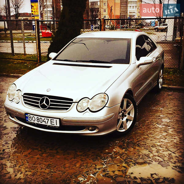 Mercedes-Benz CLK-Class 2003 Mercedes-Benz CLK-Class 2003
