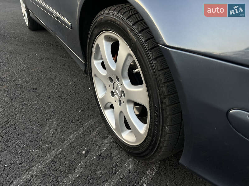 Купе Mercedes-Benz CLK-Class 2002 в Львові