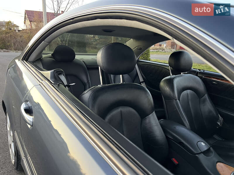 Купе Mercedes-Benz CLK-Class 2002 в Львові