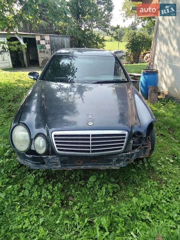 Mercedes-Benz CLK-Class 1999