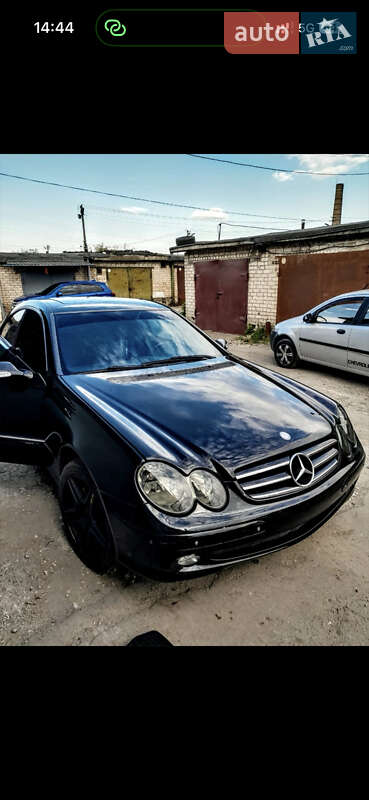 Купе Mercedes-Benz CLK-Class 2002 в Днепре