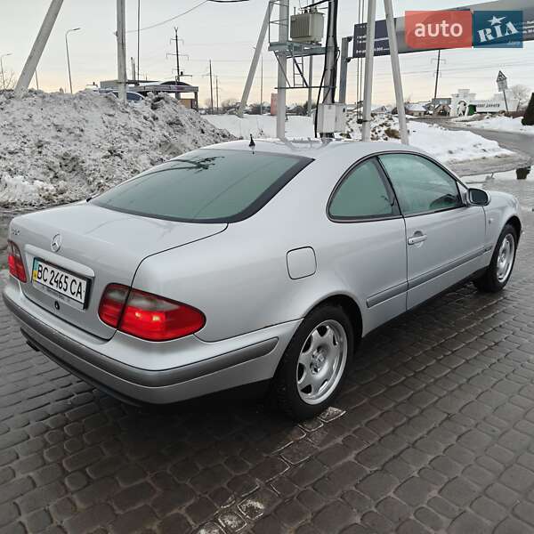 Mercedes-Benz CLK-Class 1998 Mercedes-Benz CLK-Class 1998