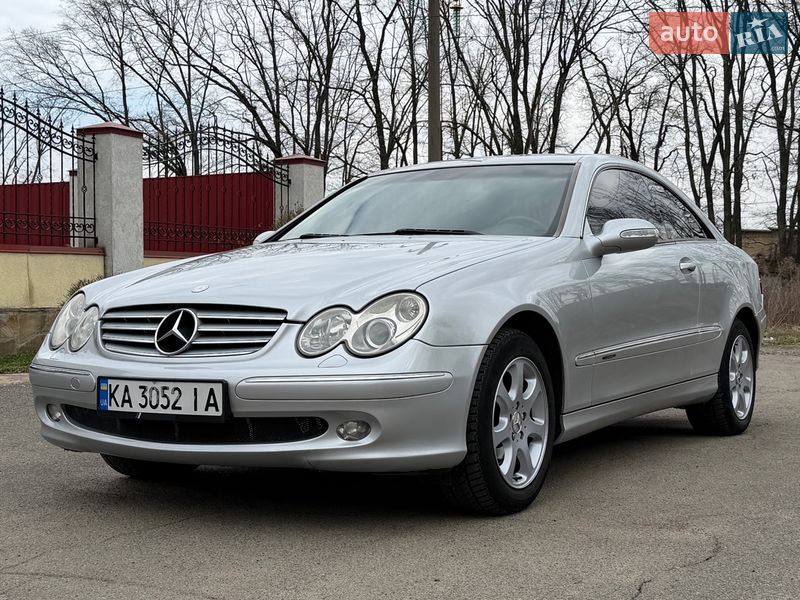 Mercedes-Benz CLK-Class 2002