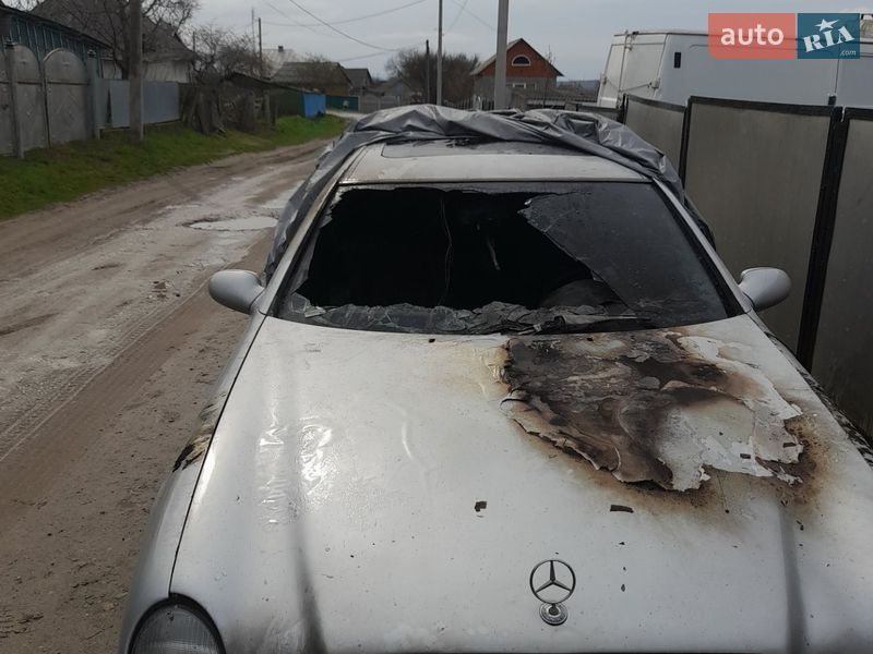 Mercedes-Benz CLK-Class 1998