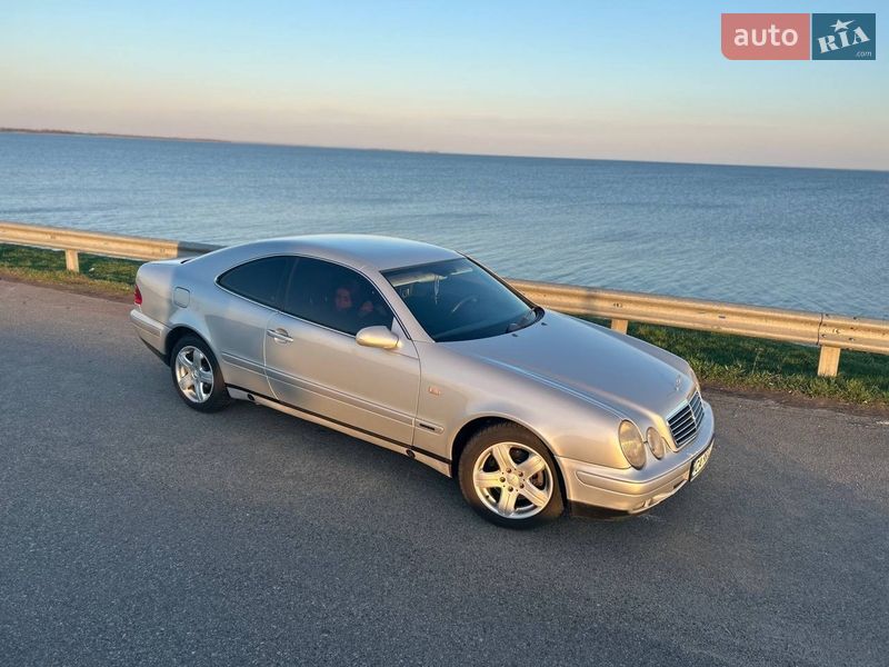 Mercedes-Benz CLK-Class 1999