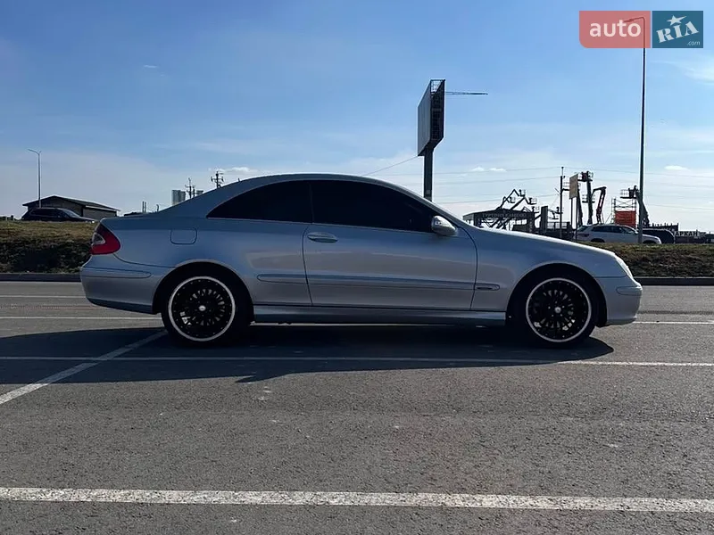 Mercedes-Benz CLK-Class