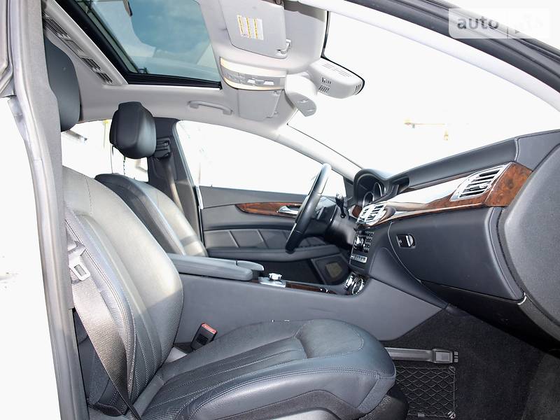Седан Mercedes-Benz CLS-Class 2011 в Києві