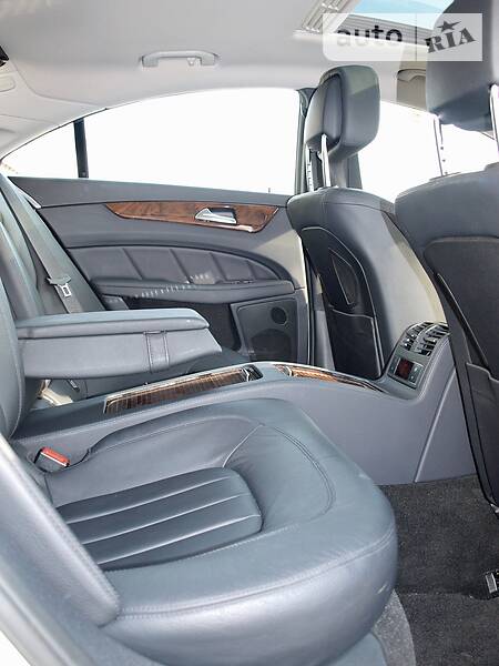 Седан Mercedes-Benz CLS-Class 2011 в Києві