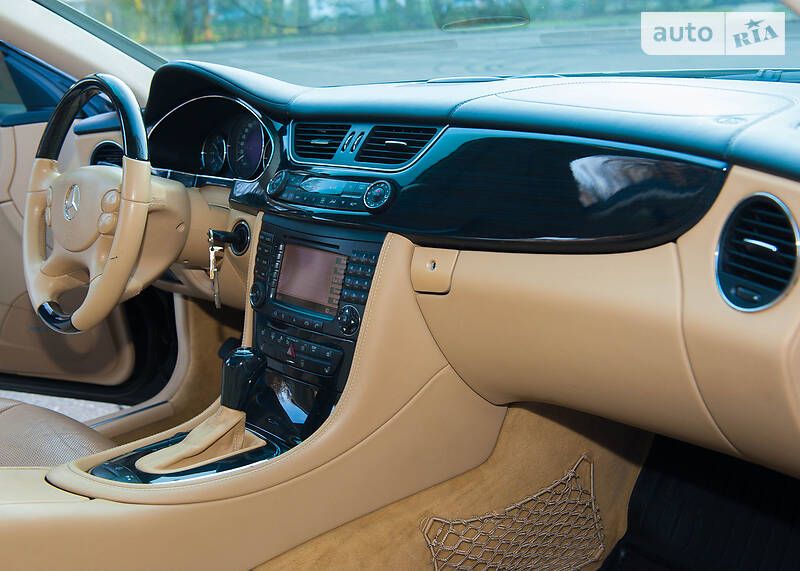 Седан Mercedes-Benz CLS-Class 2004 в Одессе фото 23 Седан Mercedes-Benz CLS-Class 2004 в Одессе