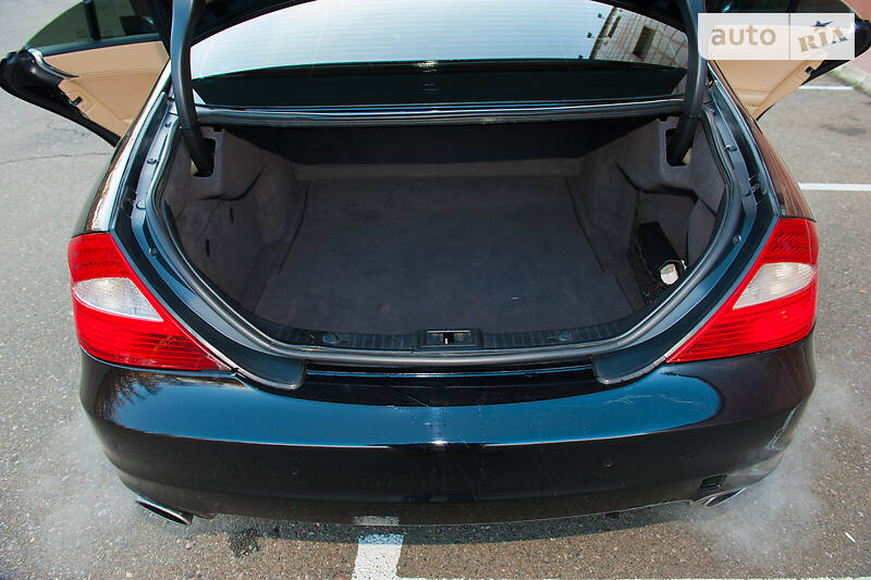 Седан Mercedes-Benz CLS-Class 2004 в Одессе фото 39 Седан Mercedes-Benz CLS-Class 2004 в Одессе