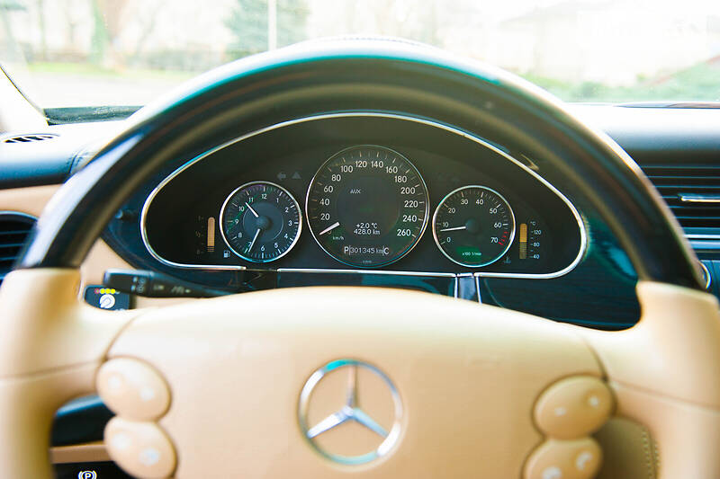 Седан Mercedes-Benz CLS-Class 2004 в Одессе фото 49 Седан Mercedes-Benz CLS-Class 2004 в Одессе