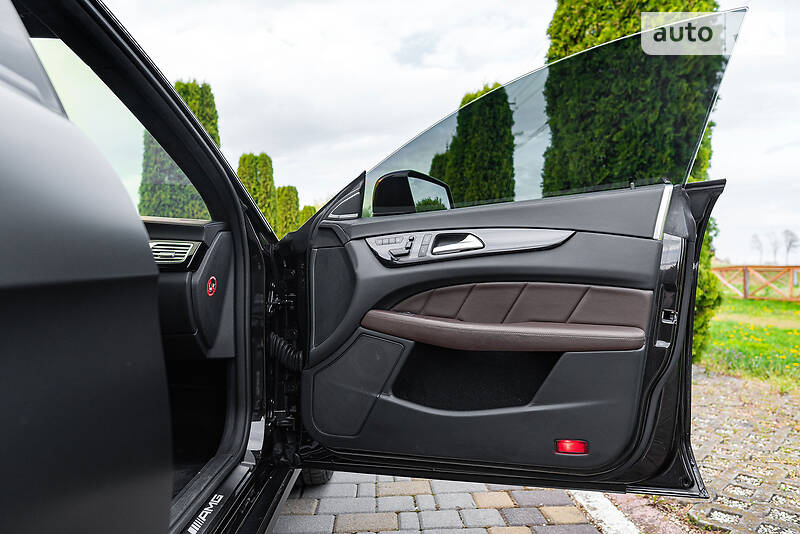 Купе Mercedes-Benz CLS-Class 2012 в Черновцах