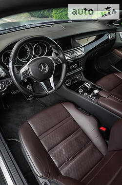 Купе Mercedes-Benz CLS-Class 2012 в 